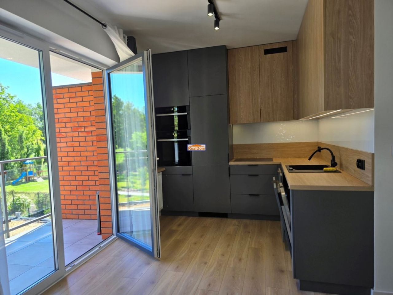 Mieszkanie 2-pokojowe Kraków Zwierzyniec, ul. Piotra Borowego. Zdjęcie 4