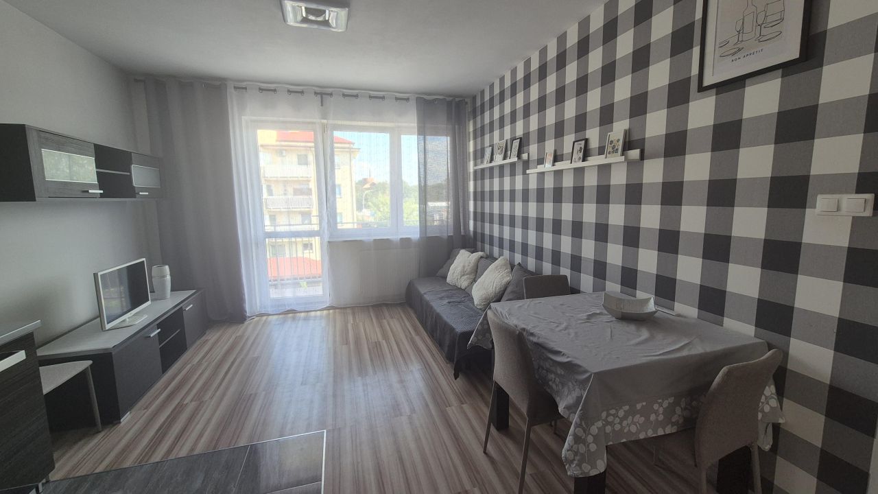 Mieszkanie 3-pokojowe Pruszków Żbików, ul. Władysława Broniewskiego. Zdjęcie 3