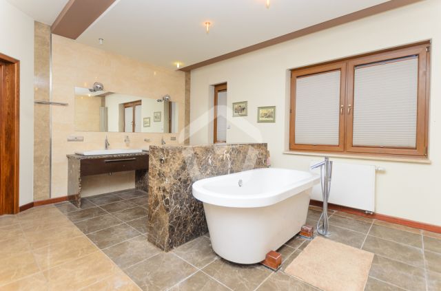 dom wolnostojący, 6 pokoi Rzeszów Budziwój, ul. Eugeniusza Kwiatkowskiego. Zdjęcie 10