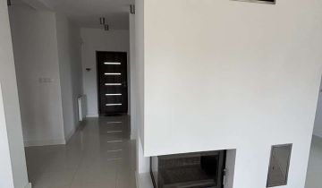 dom wolnostojący, 6 pokoi Gościno, ul. Różana