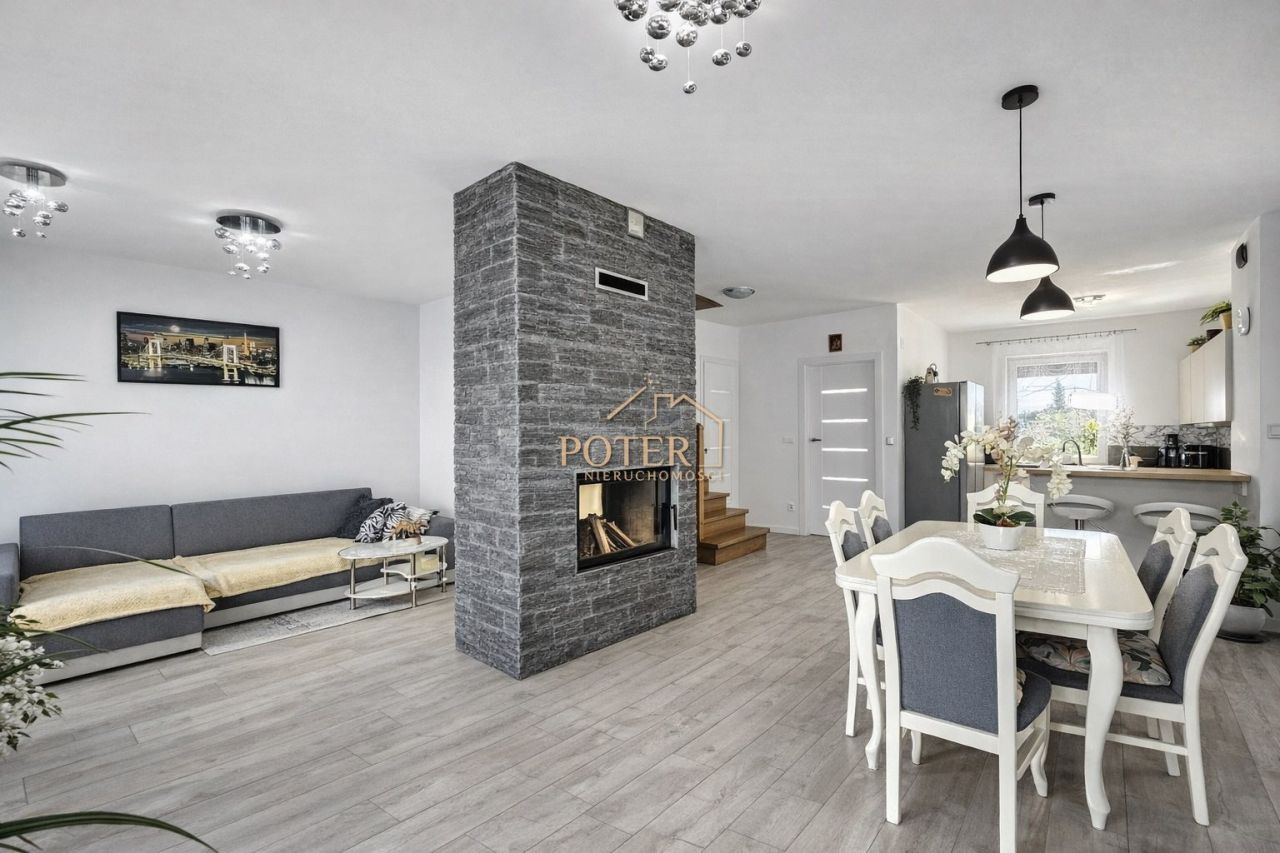 bliźniak, 5 pokoi Ślęza. Zdjęcie 1