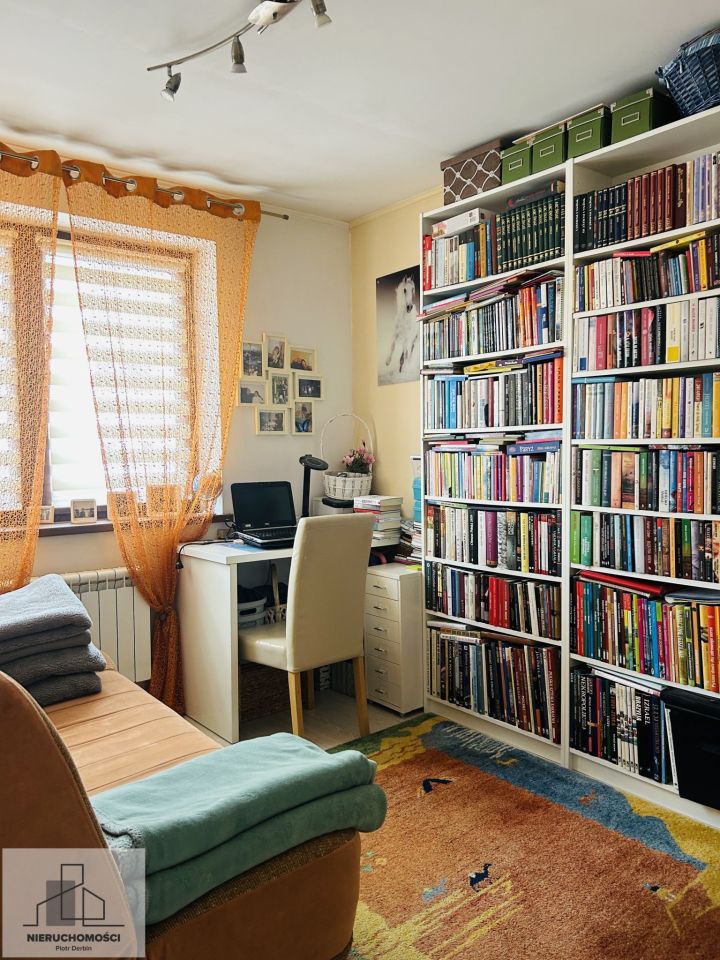 dom szeregowy, 11 pokoi Nikutowo. Zdjęcie 11