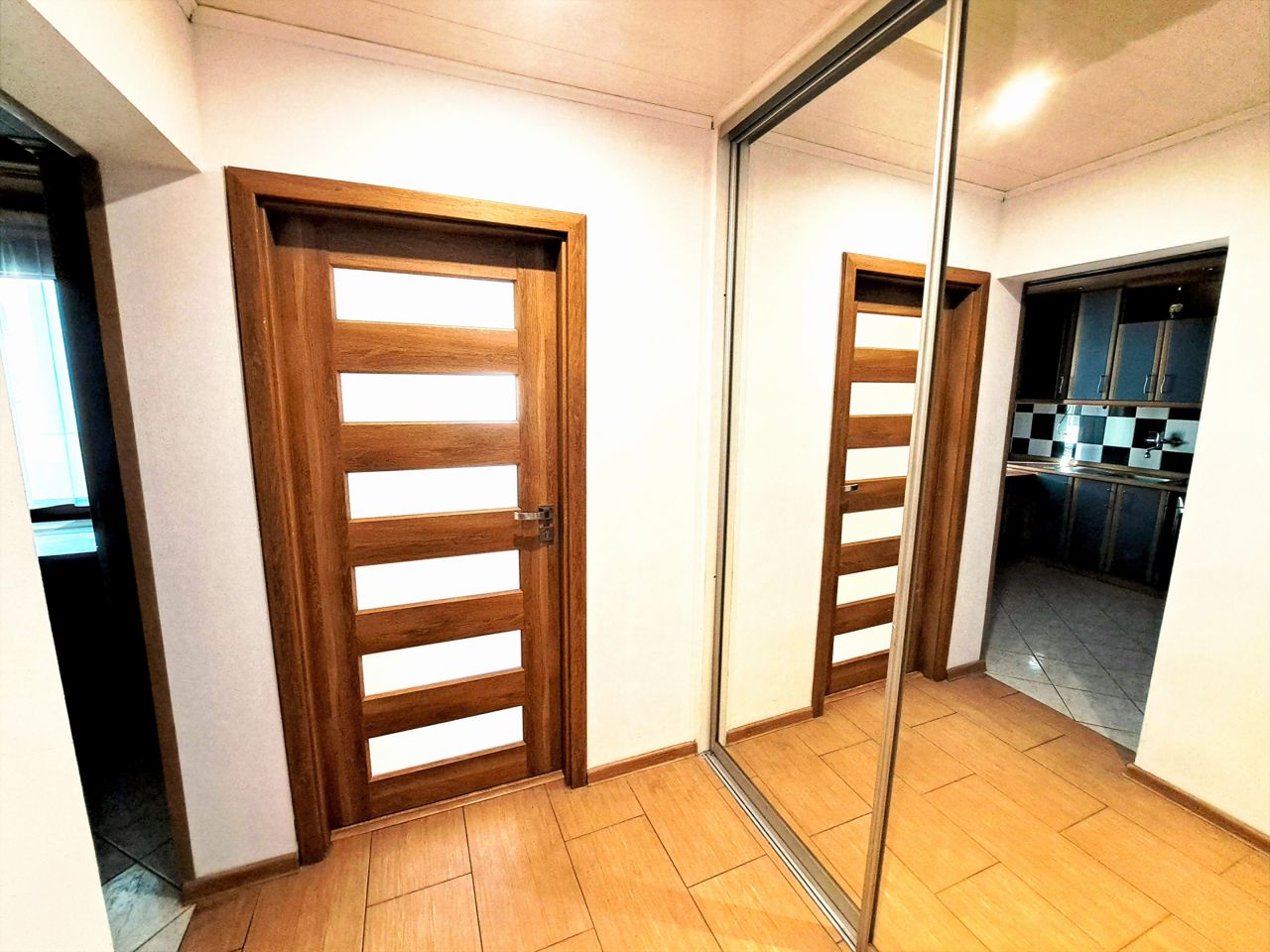 Mieszkanie 3-pokojowe Kraków Kurdwanów, ul. Marii i Bolesława Wysłouchów. Zdjęcie 7