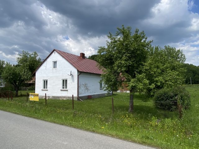 dom wolnostojący, 3 pokoje Morochów. Zdjęcie 2