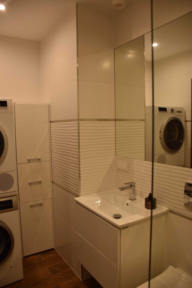 Mieszkanie 3-pokojowe Jarocin. Zdjęcie 3