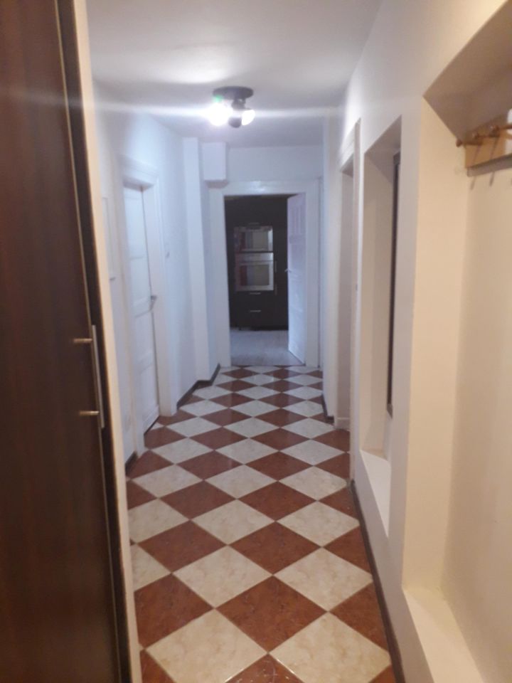 Mieszkanie 3-pokojowe Bytom Śródmieście, ul. Teodora Axentowicza. Zdjęcie 2