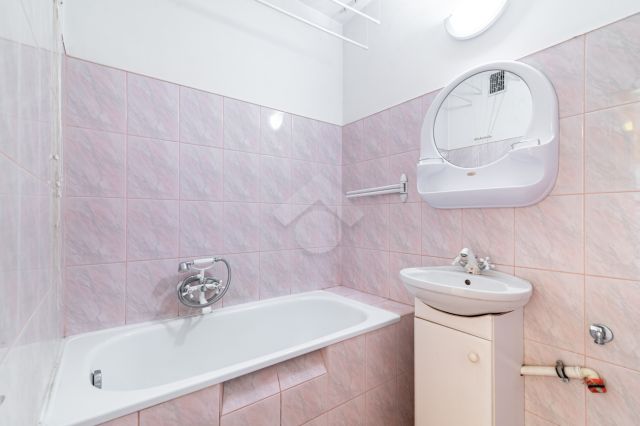 Mieszkanie 2-pokojowe Kraków Kurdwanów, ul. Tuchowska. Zdjęcie 12