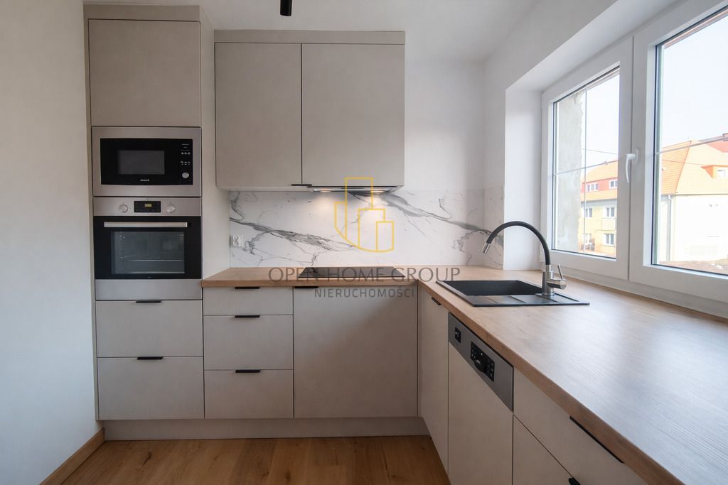 Mieszkanie 3-pokojowe Wrocław, ul. Poranna. Zdjęcie 2