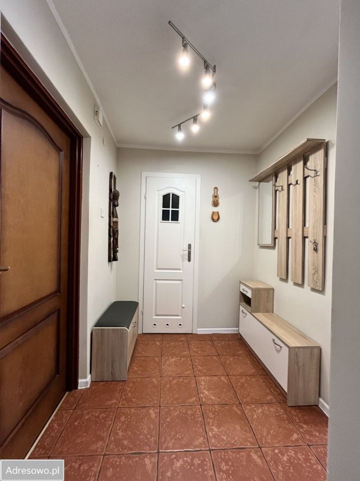 Mieszkanie 3-pokojowe Stary Targ, ul. Główna. Zdjęcie 7