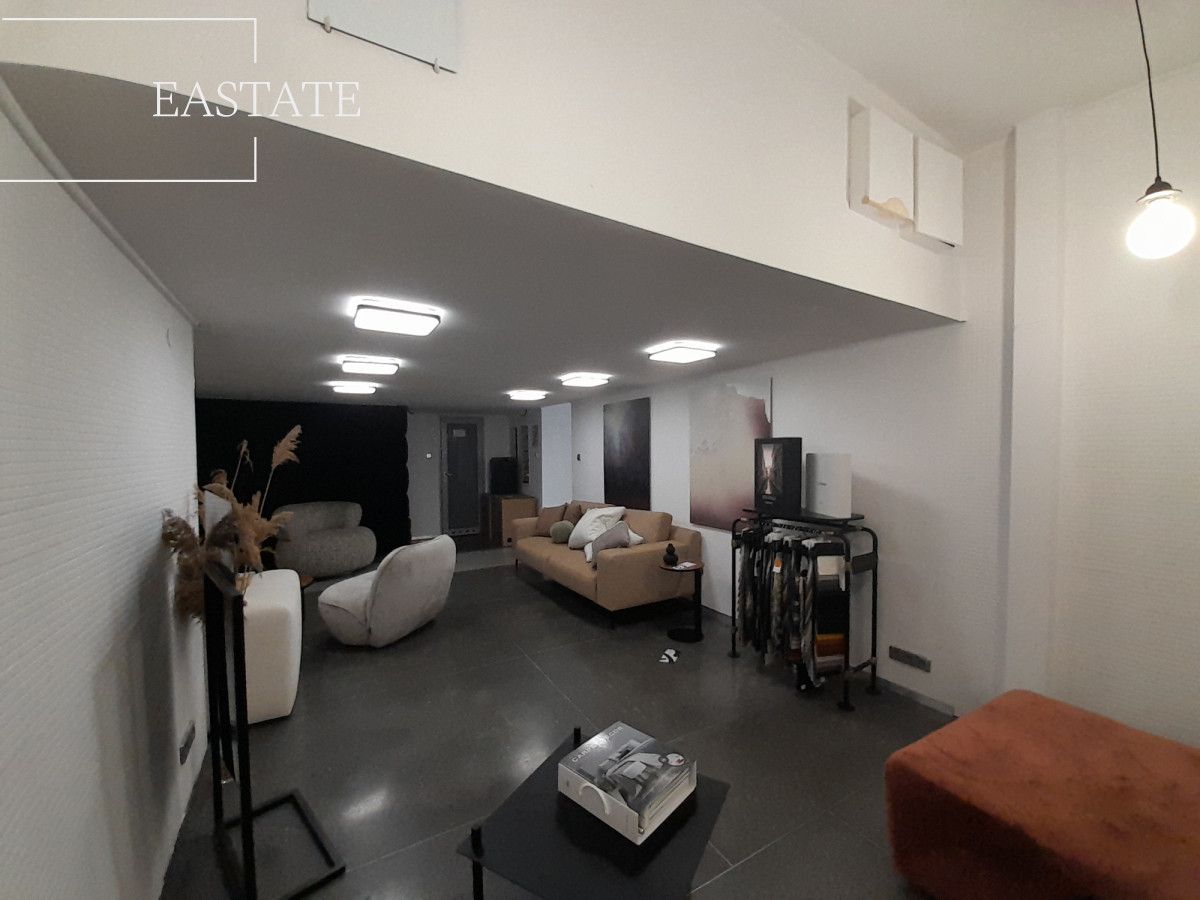 Lokal Warszawa Wola, al. "Solidarności". Zdjęcie 7