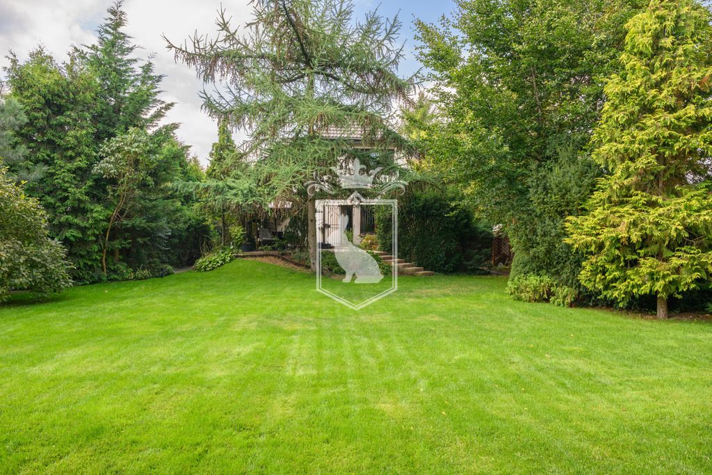 dom wolnostojący, 7 pokoi Warszawa Wesoła, ul. Brata Alberta. Zdjęcie 18