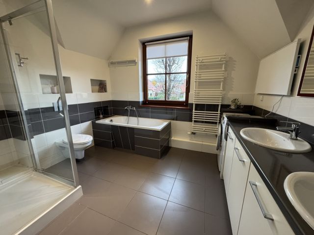 Mieszkanie 4-pokojowe Kudowa-Zdrój, ul. Świerkowa. Zdjęcie 5