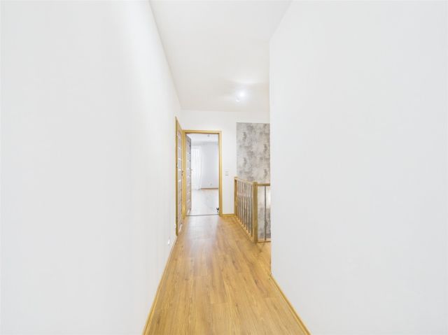 dom wolnostojący, 6 pokoi Dąbrowa Górnicza Strzemieszyce Wielkie, ul. Boczna. Zdjęcie 20