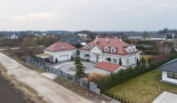 dom wolnostojący, 8 pokoi Żerniki Wrocławskie, ul. Kalinowa