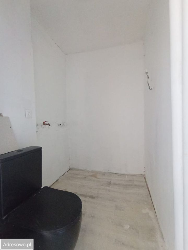 Mieszkanie 3-pokojowe Kamienny Dwór. Zdjęcie 11