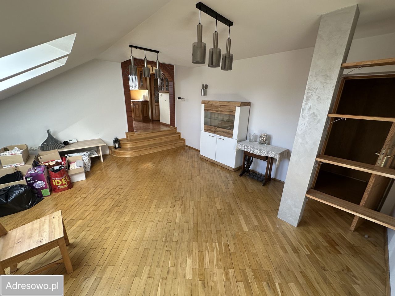 dom wolnostojący, 6 pokoi Wyry, ul. Ładna