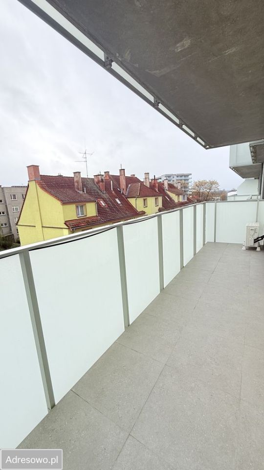 Mieszkanie 2-pokojowe Bolesławiec, ul. Konstantego Ildefonsa Gałczyńskiego. Zdjęcie 2