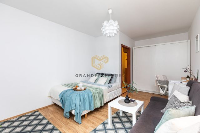 Mieszkanie 1-pokojowe Warszawa, al. Stanów Zjednoczonych. Zdjęcie 3