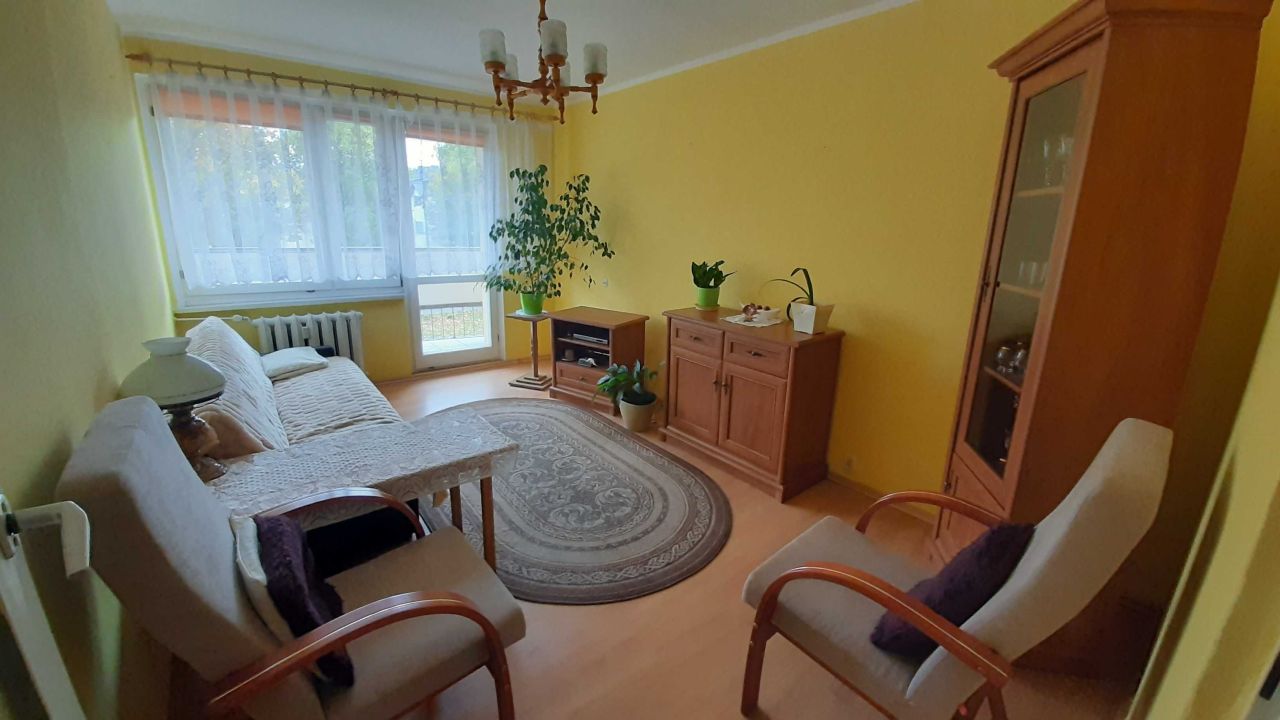 Mieszkanie 3-pokojowe Leszno, ul. Grunwaldzka
