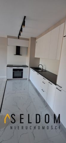 Mieszkanie 2-pokojowe Jelenia Góra, ul. Spółdzielcza. Zdjęcie 3