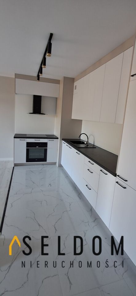 Mieszkanie 2-pokojowe Jelenia Góra, ul. Spółdzielcza. Zdjęcie 3