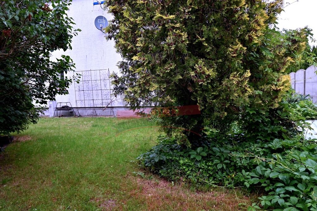 dom wolnostojący, 5 pokoi Chudoba. Zdjęcie 16