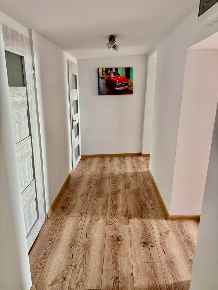 Mieszkanie 3-pokojowe Leszno, pl. Nowy Rynek. Zdjęcie 5