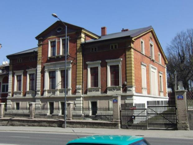 kamienica, 20 pokoi Chorzów Centrum, ul. Katowicka