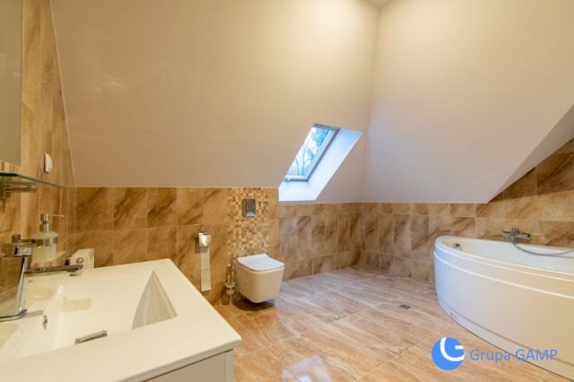 bliźniak, 6 pokoi Wieliczka. Zdjęcie 14