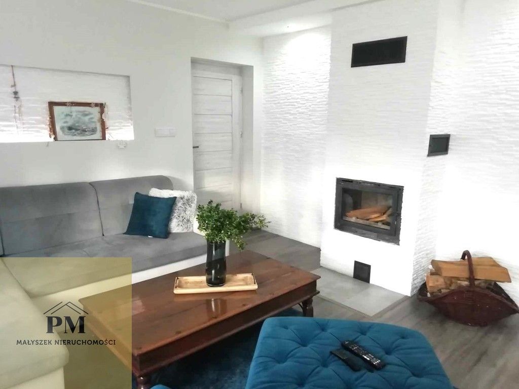 budynek wielorodzinny, 4 pokoje Kraśnik Koszaliński. Zdjęcie 2