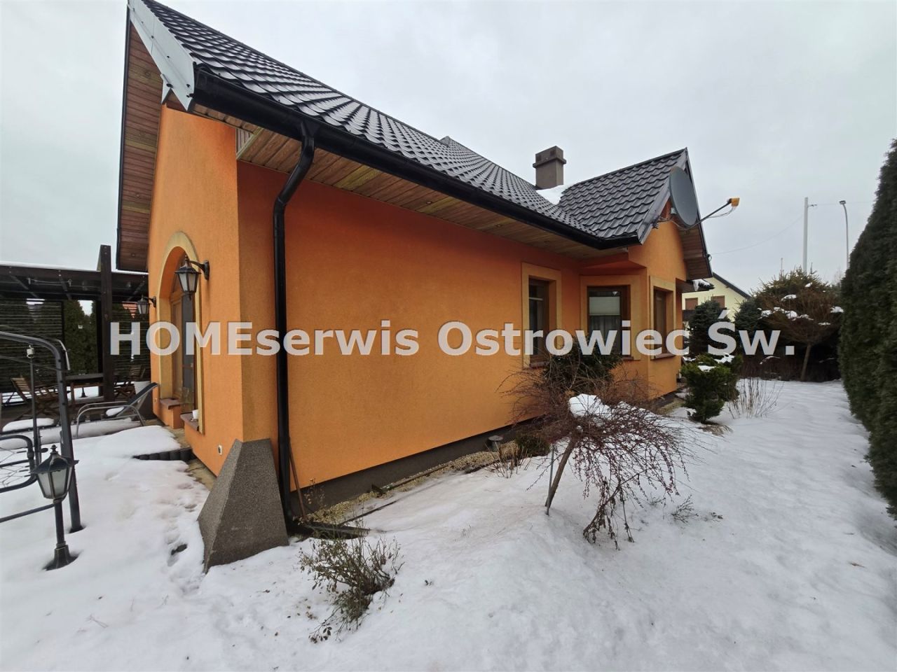 dom wolnostojący, 5 pokoi Ostrowiec Świętokrzyski Gutwin. Zdjęcie 9