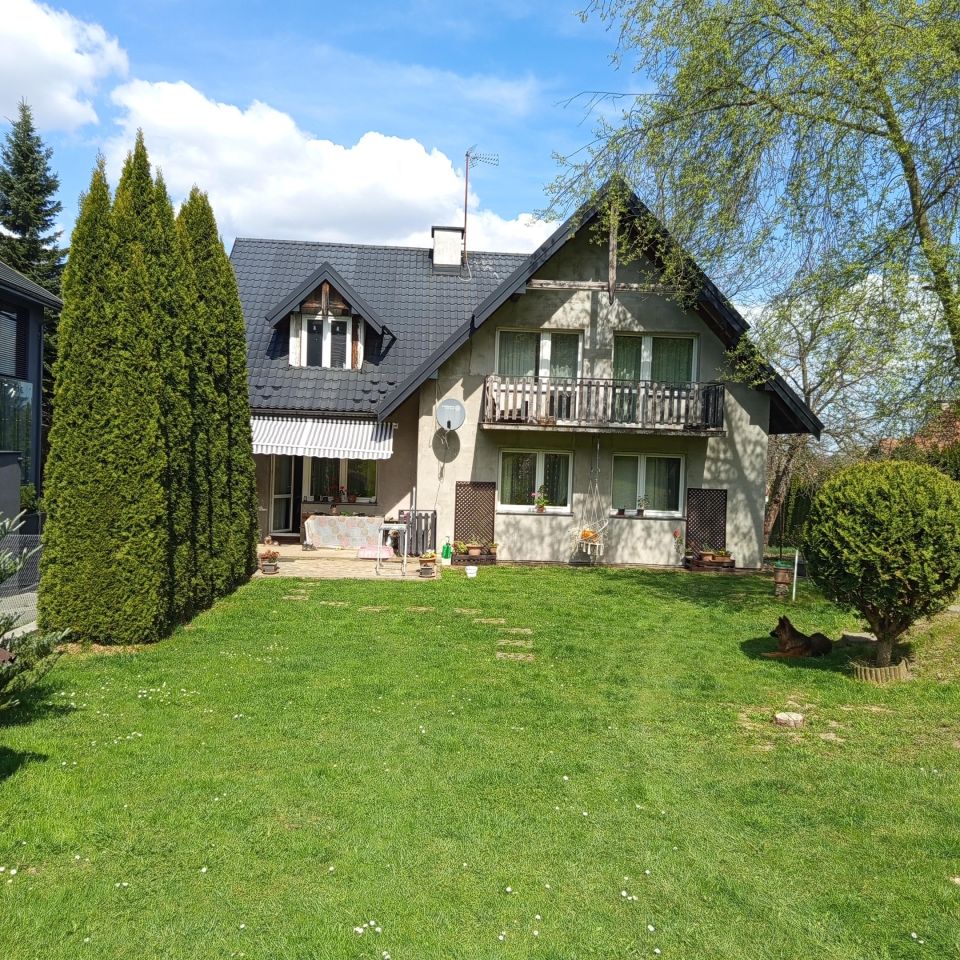 dom wolnostojący, 6 pokoi Kraków Wola Justowska, ul. Pod Sikornikiem. Zdjęcie 2