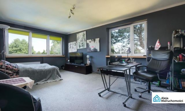 dom wolnostojący, 5 pokoi Mokrzesz. Zdjęcie 3