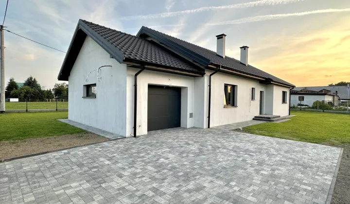 dom wolnostojący Laskówka Chorąska, ul. Centralna