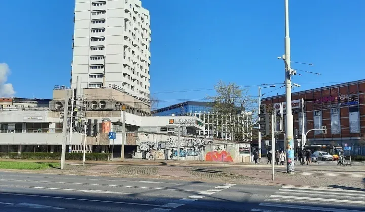 Lokal Wrocław Śródmieście, pl. Grunwaldzki
