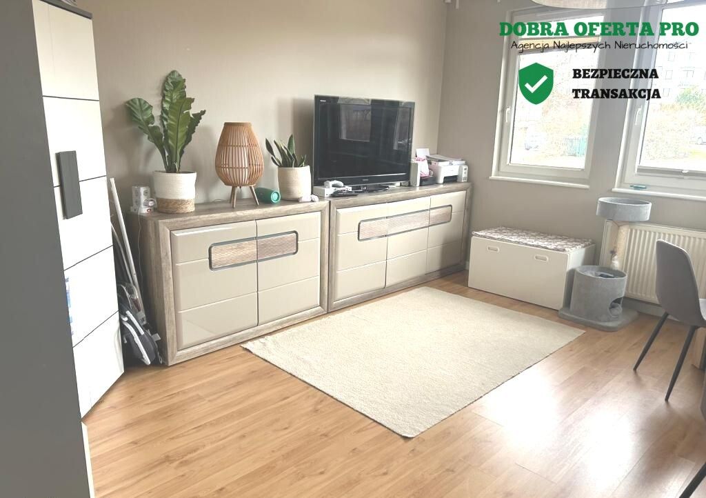 Mieszkanie 3-pokojowe Gdańsk, ul. Różany Stok. Zdjęcie 2