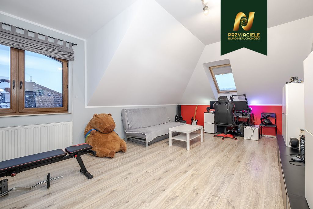 dom wolnostojący, 6 pokoi Różyny. Zdjęcie 16