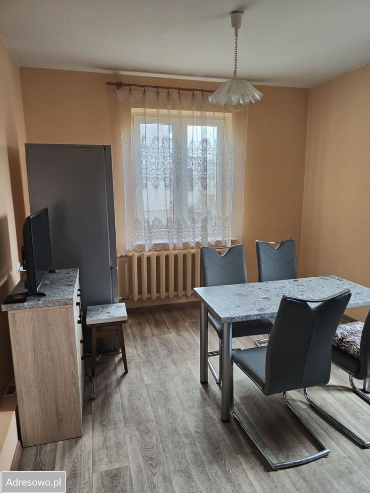 dom wolnostojący, 3 pokoje Tomaszów Mazowiecki. Zdjęcie 9