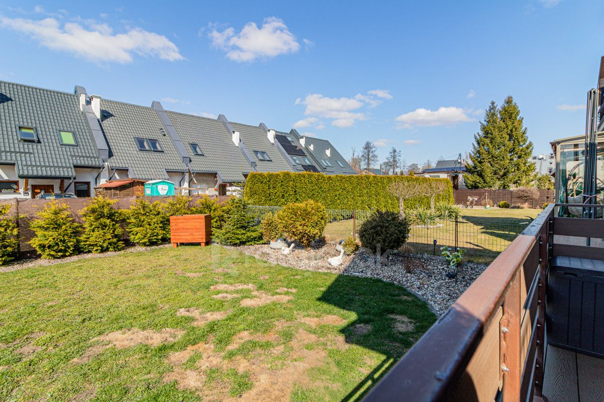 bliźniak, 4 pokoje Radunica. Zdjęcie 25