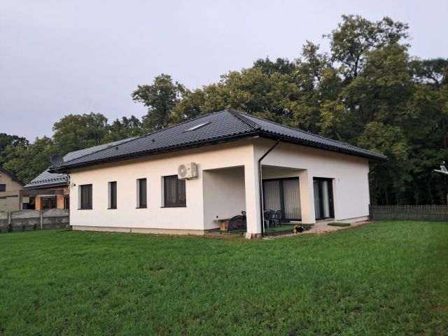 dom wolnostojący Trzebień. Zdjęcie 1