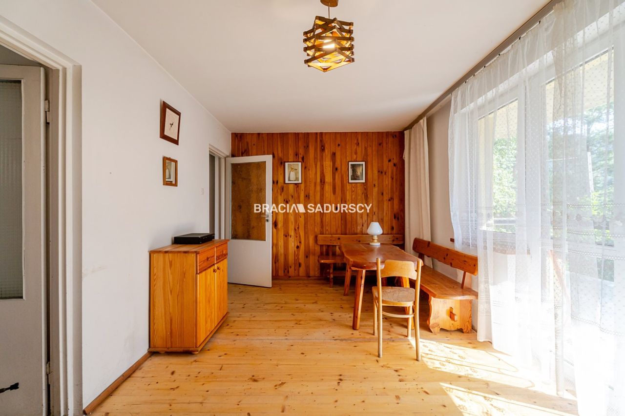 dom, 5 pokoi Poręba. Zdjęcie 18