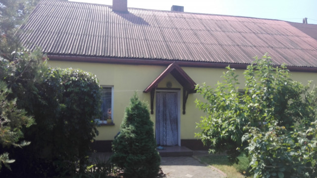 dom wolnostojący, 3 pokoje Głuszyna, ul. Główna. Zdjęcie 1
