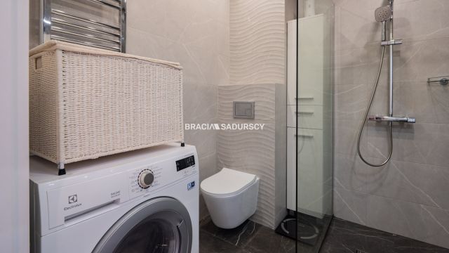 Mieszkanie 4-pokojowe Kraków Bieżanów, ul. Henryka i Karola Czeczów. Zdjęcie 10