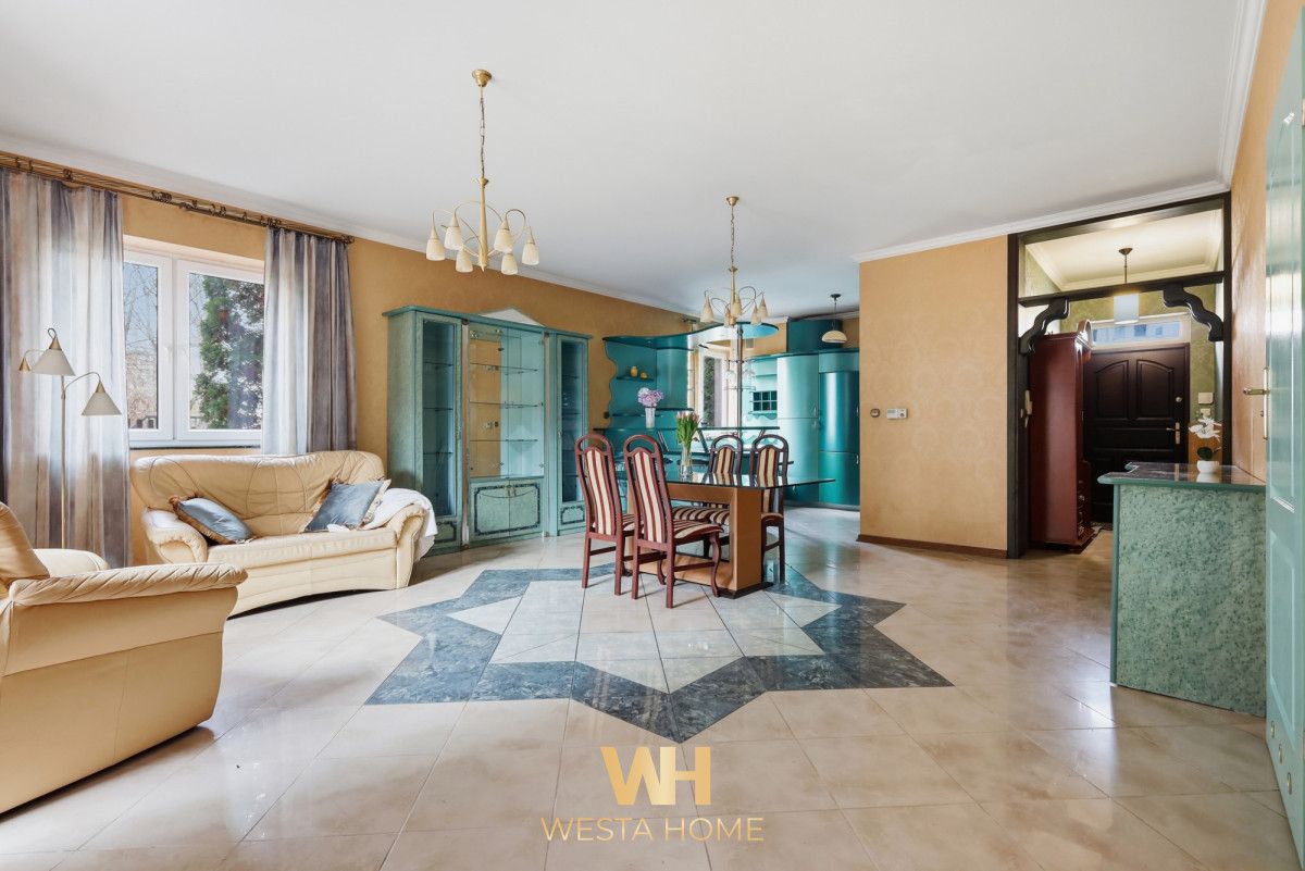 dom wolnostojący, 5 pokoi Warszawa Wawer, ul. Wał Miedzeszyński. Zdjęcie 5