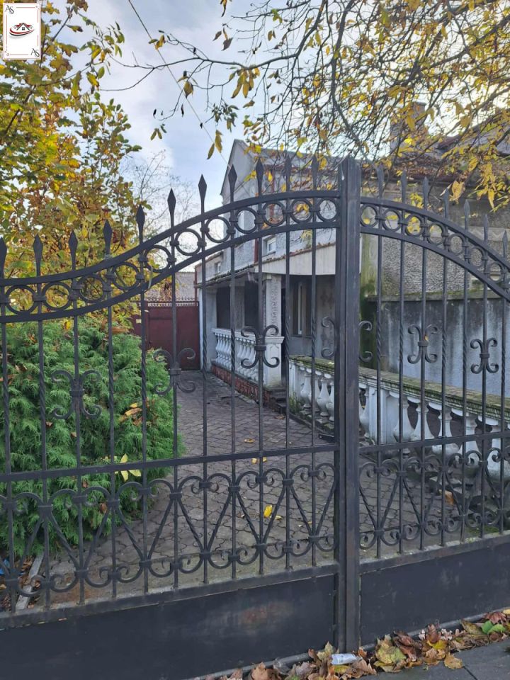 dom wolnostojący, 8 pokoi Piotrków Kujawski, ul. 1 Maja. Zdjęcie 2