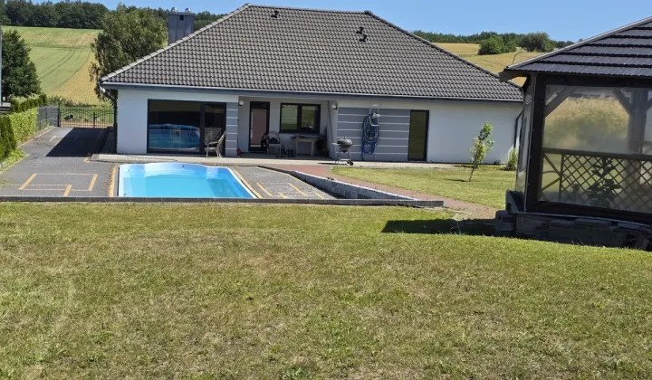 dom wolnostojący, 4 pokoje Bydlino