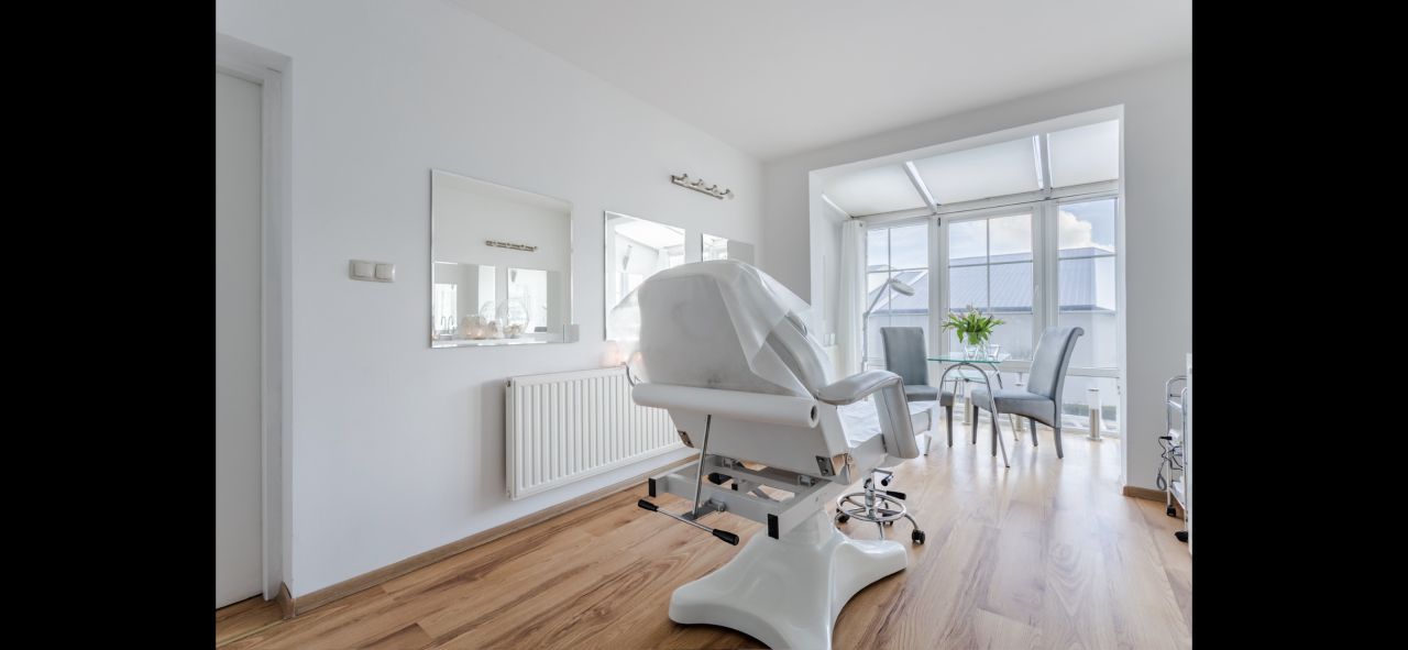 Lokal Puszczykowo, rynek Rynek. Zdjęcie 17