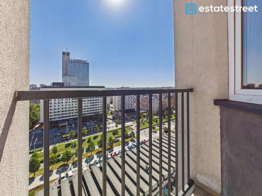 Mieszkanie 2-pokojowe Katowice Śródmieście, al. Wojciecha Korfantego. Zdjęcie 2