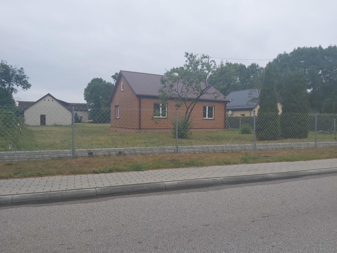 dom wolnostojący, 2 pokoje Szczeglacin. Zdjęcie 1