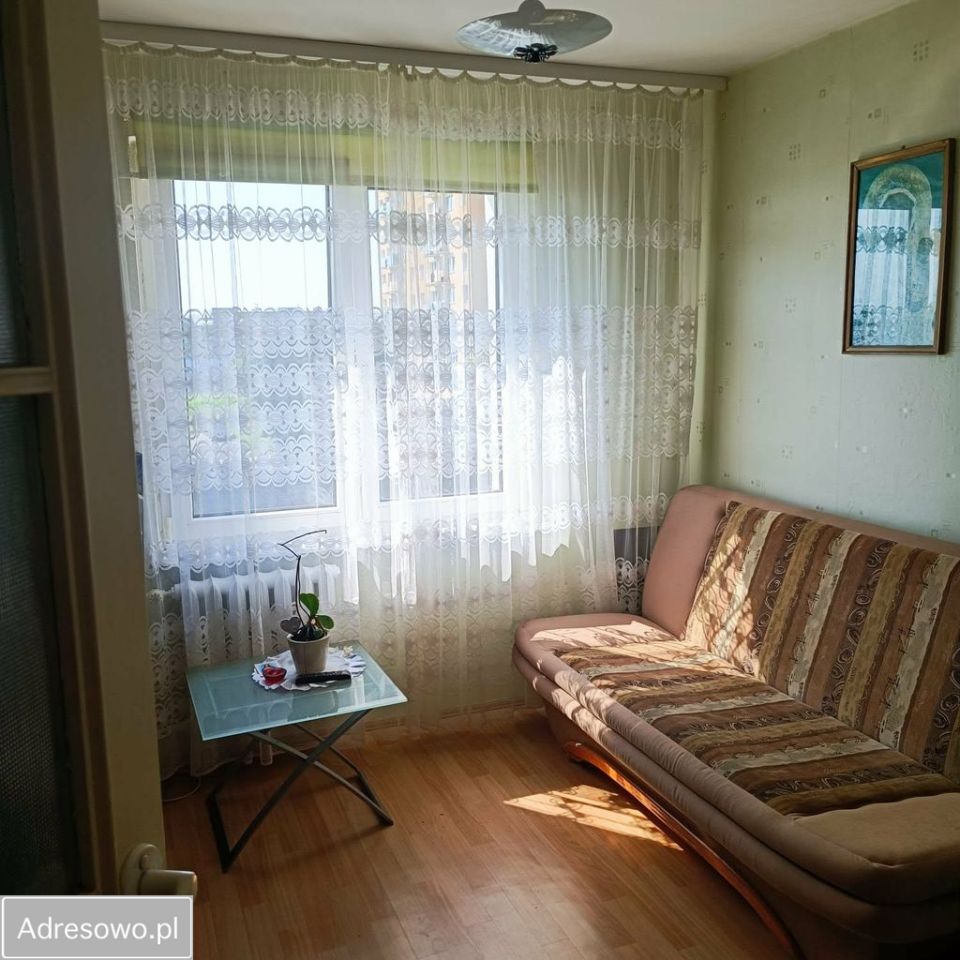 Mieszkanie 3-pokojowe Gdynia Obłuże, ul. Stolarska. Zdjęcie 1